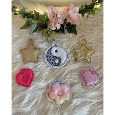 Stickdatei 3D Trapunto Schlüsselanhänger Set 1, Blume, Herz, Stern, Ying Yang,  Set 879a