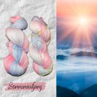 SONNENAUFGANG - Handgefärbte Merinowolle im Strang /100g Bild 1