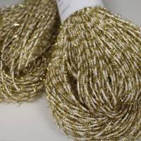 Finnisches Papiergarn - Fluffy Glitter weiß-gold - normal, Stärke 0,8 Bild 1