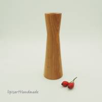 Kleine schlanke Vase – Gartenholz Pflaume handgedrechselt mit Glaseinsatz Unikat h: 17 cm Bild 5