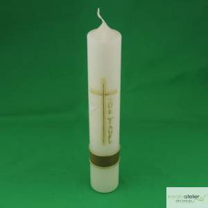 Taufkerze elfenbein mit Kreuz, Taube und Echtwachsbeschriftung "Zur Taufe", handverzierte Taufkerze für Jungen, Bild 6