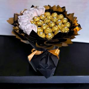 Essbarer Blumenstrauß- Handgemachtes personalisiertes Geschenk für Männer, Frauen. Strauß aus Pralinen, Ferrero Rocher, Bild 2