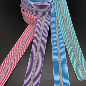 Reißverschluss „Silver Stripes“, breit, hellbraun-dunkelbraun, 6,5 mm Spiralraupe Bild 9