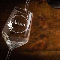 Weinglas mit Gravur | personalisiertes Weinglas zur Hochzeit | gravierte Weingläser zum Verschenken | Firmenlogo Bild 1
