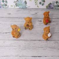 Miniatur Spielzeug  4 Bären  zur Dekoration oder zum Basteln für den Feengarten Wichteldorf, Wichteltür, Puppenhaus Bild 1
