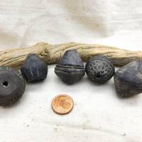 5 sehr alte Tonperlen Spinnwirtel Webgewichte mit Muster aus Mali - 200-300 Jahre alt Bild 3