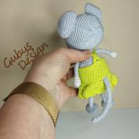 Kleines Mäusemädchen, bespielbare Figur aus mercerierte Baumwolle mit Sicherheitsaugen, Handmade Unikat Bild 3