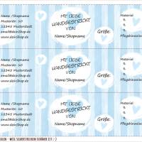 6 Sockenbanderolen: Mit Liebe handgestrickt - Blaue Streifen - Herzen - personalisierbar | mit transparente Klebepunkte Bild 2