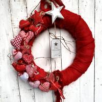 Türkranz in Rot Weiß aus Filzwolle mit Deko Herzen skandi Weihnachtsdeko Bild 5
