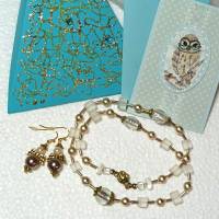 Set Ohrringe Engel und Kette weiß goldfarben in Geschenkverpackung mit Mini Karte Muttertagsgeschenk Bild 1