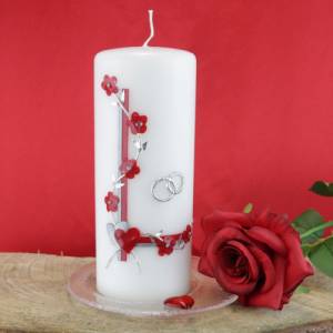 Hochzeitskerze mit roter Blumenranke und zwei Ringen, Traukerze, Trauung, personalisiertes Hochzeitsgeschenk, Deko Bild 1