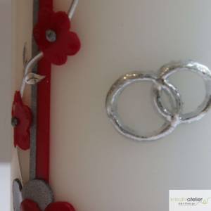 Hochzeitskerze mit roter Blumenranke und zwei Ringen, Traukerze, Trauung, personalisiertes Hochzeitsgeschenk, Deko Bild 5