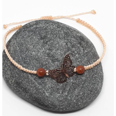 Makramee-Armband mit filigranem Zwischenstück Schmetterling