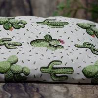 Kirschkern - Kissen "Kaktus" | 23cm x 19cm | Farbe weiß, grün Bild 1