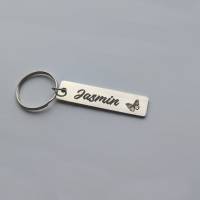 Schlüsselanhänger - Personalisiertes Geschenk mit Gravur - Accessoires zum Geburtstag, Jahrestag oder Ostern Bild 4