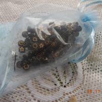Perlen-Set,kleine schwarze Perlchen mit Aufdruck Bild 1