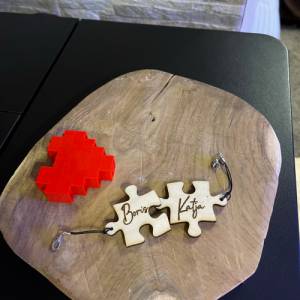 Pärchen Geschenkset personalisierte Puzzleteile. Schlüsselanhänger, Jahrestag oder Valentinstag Geschenk für Paare, Freu Bild 1