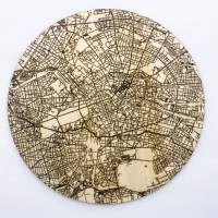 Individueller gravierter Stadtplan - 20 cm Durchmesser - das perfekte Geschenk aus Holz für jeden Anlass Bild 8