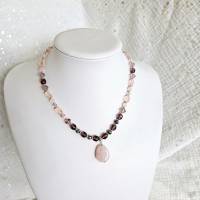 Perlenkette mit Rosenquarz Anhänger, Edelsteinkette Rosenquarz, Damenkette kurz Bild 9