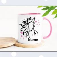 Tasse Pferd mit Namen personalisiert, Pferdekopf mit Sternen, rosa blau schwarz Bild 1