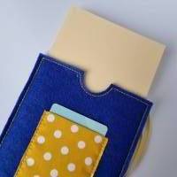 Gutscheinhülle und Blanco-Klappkarte - groß in blau "Dots" - mit Fach für Gutscheine in Scheckkartengröße Bild 2