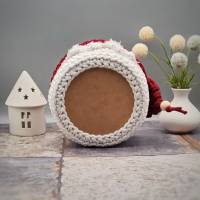 Häkelkorb im Weihnachtsmann-Design mit Holzboden Bild 4