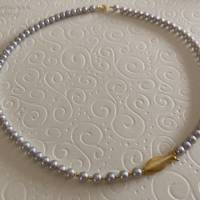 Graue Perlenkette mit Fisch Si925 vergoldet, Zuchtperlen Kette, eleganter Brautschmuck, Geschenk, Handarbeit aus Bayern Bild 4