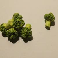 Miniatur 6 Stück Brokkoli - Broccoli - Puppenhaus oder  zur Dekoration oder zum Basteln - Wichteltür Krippenbau Bild 2