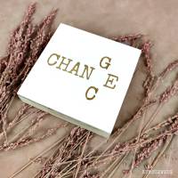 Holzbild mit graviertem Text "Change/Chance" als individuelle Geschenkidee, personalisierbar Bild 6