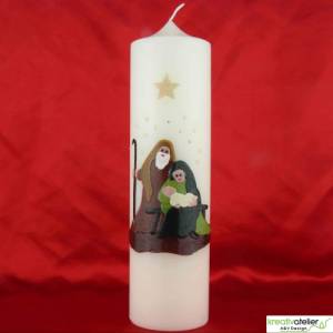 elfenbeinfarbene Weihnachtskerze mit plastisch gestalteter Heiliger Familie und Sternenhimmel, individualisierbar Bild 9