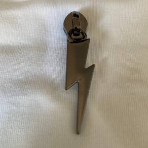 Zipper Blitz2, breit, gunmetal / Schieber für Reißverschlüsse mit Spiralraupe Bild 1