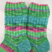 Socken Größe 38/39, handgestrickt, Grün Pink Stricksocken Bild 2