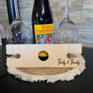 Weinglashalter für 2 Gläser personalisiert / Weinbutler / Geschenkidee Bild 8
