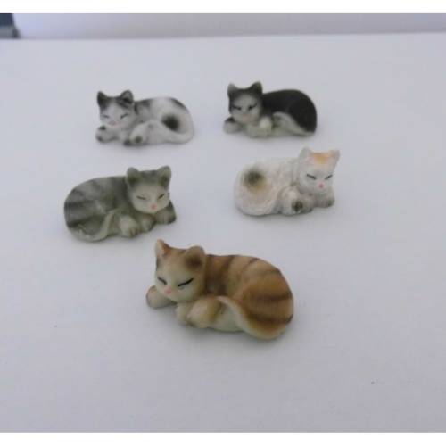 Miniatur Katze zur Dekoration oder zum Basteln - Puppenhaus - Wichteltür , Feengarten , Krippenbau