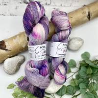 Kuschelige handgesponnene/handgefärbte Wolle aus Merino und Tencel Bild 10