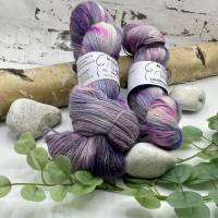 Kuschelige handgesponnene/handgefärbte Wolle aus Merino und Tencel Bild 8