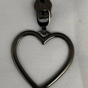 Zipper Heart3, breit, große Größe, gunmetal / Schieber für Reißverschlüsse mit Spiralraupe Bild 1