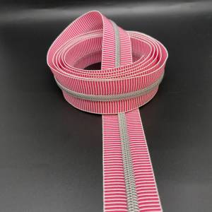 Reißverschluss „Silver Stripes“, breit, pink-weiß / Endlosreißverschluss mit metallisierter Kunststoffraupe / Meterware Bild 2