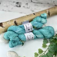 Handgefärbtes Baumwollgarn Türkis-Blau aus 100% Baumwolle Bild 1