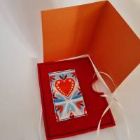 Gutscheinhülle und Blanco-Klappkarte - klein in rot "Herz" - mit Fach für Gutscheine in Scheckkartengröß Bild 8