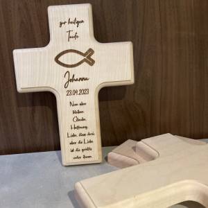 Holzkreuz individuell und personalisiert Taufe Kommunion Konfirmation Patenschaft Bild 8