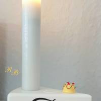 Tortenstück mit LED-Kerze mit Minitörtchen und Text nach Wahl Bild 1