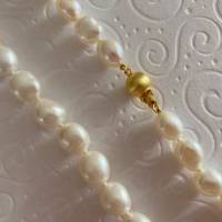 Perlenkette barock mit Kugelverschluss in Si925 vergoldet, Zuchtperlen, Brautschmuck, Geschenk, Handarbeit aus Bayern Bild 5