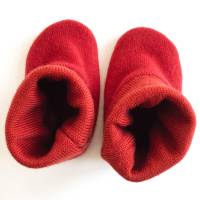 Babypuschen gefüttert 1-12 Monate Kaschmir Merinowolle Seide rot Upcycling Babyschuhe Bild 6