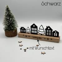Winterliche Häuserstadt, Häuser aus Holz, Winterzauber, Adventszeit, Geschenk zu Weihnachten, personalisierbar Bild 1