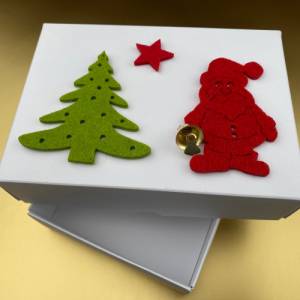 Geschenkschachtel Weihnachten, Schachtel für Geschenke, Weihnachtsmann mit echter Glocke, Stern, Tannenbaum Filz. Bild 7