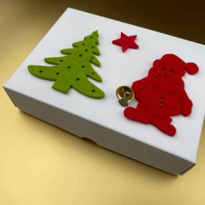 Geschenkschachtel Weihnachten, Schachtel für Geschenke, Weihnachtsmann mit echter Glocke, Stern, Tannenbaum Filz. Bild 8