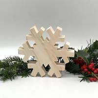 Schneeflocken 13 cm aus Holz, Weihnachtsdekoration Bild 1