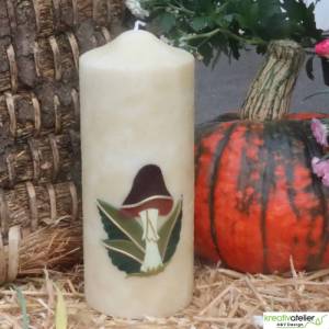 Herbstliche Gemütlichkeit: Velour-Herbstkerze mit Pilz-Design, Herbstdeko, Kerze für den Herbst Bild 7