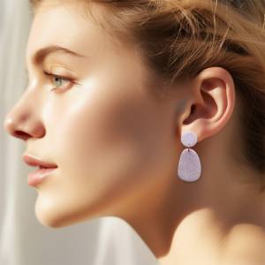 Rosa Polymer Clay Ohrringe | schlichte Ohrringe | Modeschmuck gold | minimalistische Ohrhänger mit Stecker Bild 2
